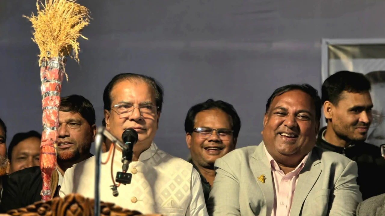 লালমনিরহাট-৩ আসনে ধানের শীষের পক্ষে নির্বাচনী পথসভা